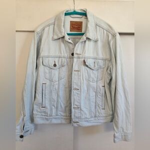 Levi's Women's Light Blue Stripes Trucker Jacket Size Large